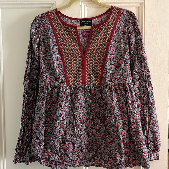 MATERNITY BIB TOP MADE WITH TANA LAWN | Size Small - Picture 2 of 2